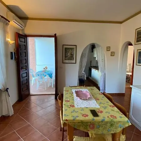 Casa Relax E Mare Дом отдыха Сан-Теодоро
